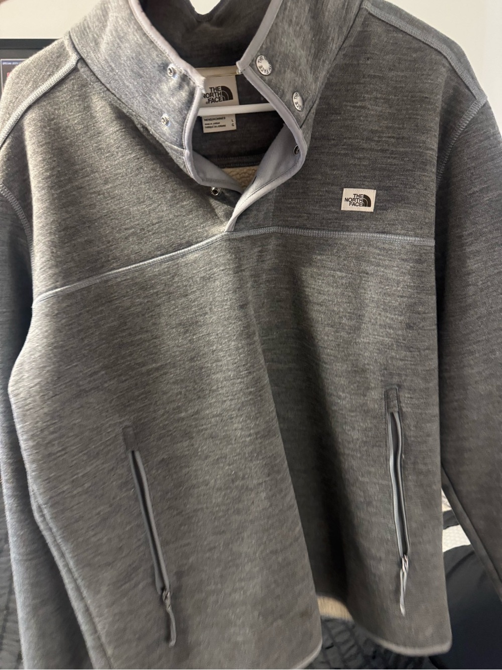 The North Face Men's Heather Gray Snap-Front Fleece Pullover
